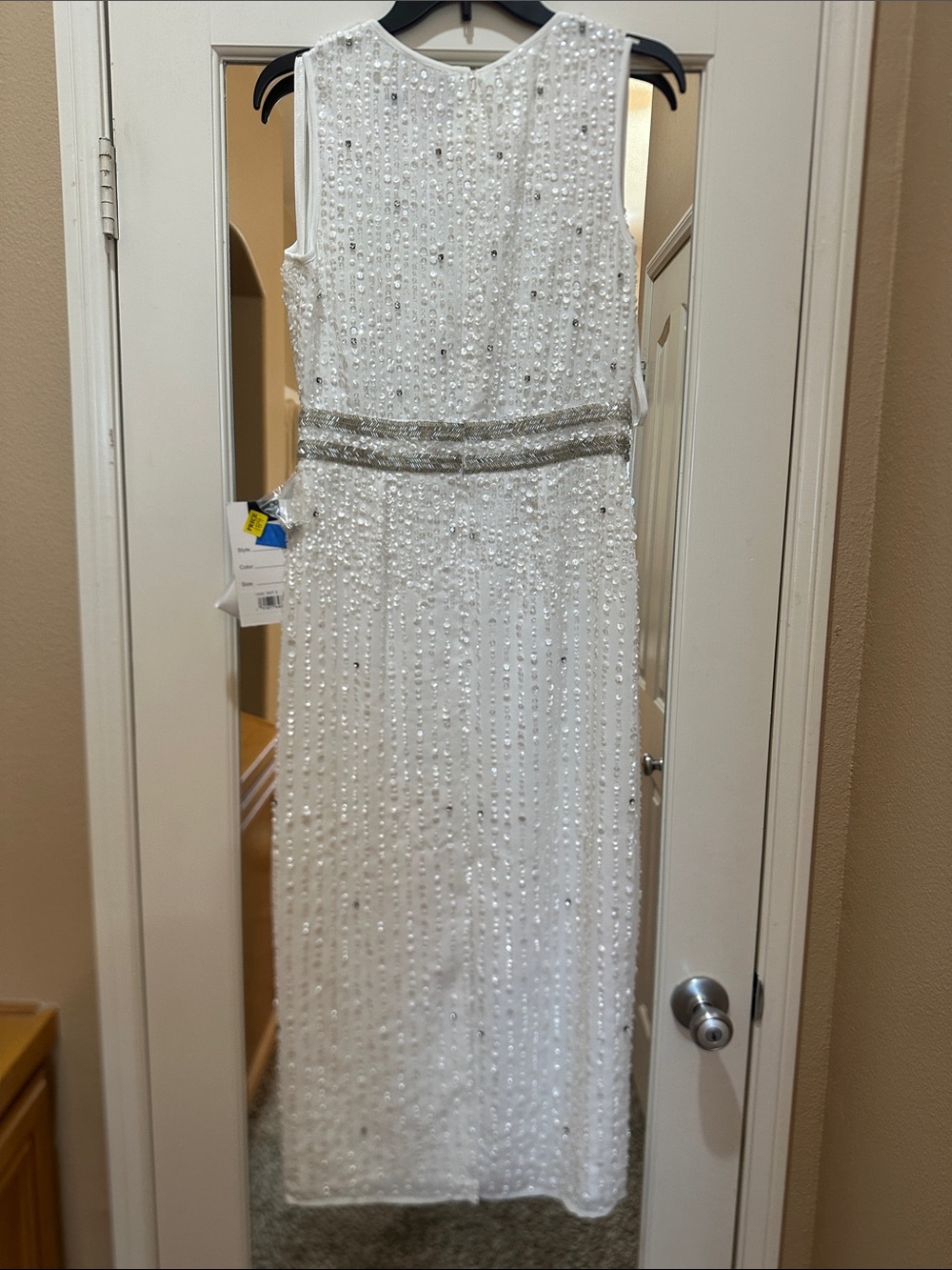 Mac Duggal Beaded White Sleeveless Evening Dress with Metallic Waist - Picture 4 of 5